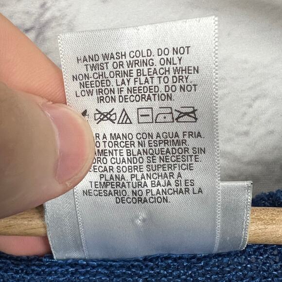 DISNEY PARKS Women's M Blue Mickey Mouse Winter Hat Lightweight Raglan Sweater - Picture 6 of 9